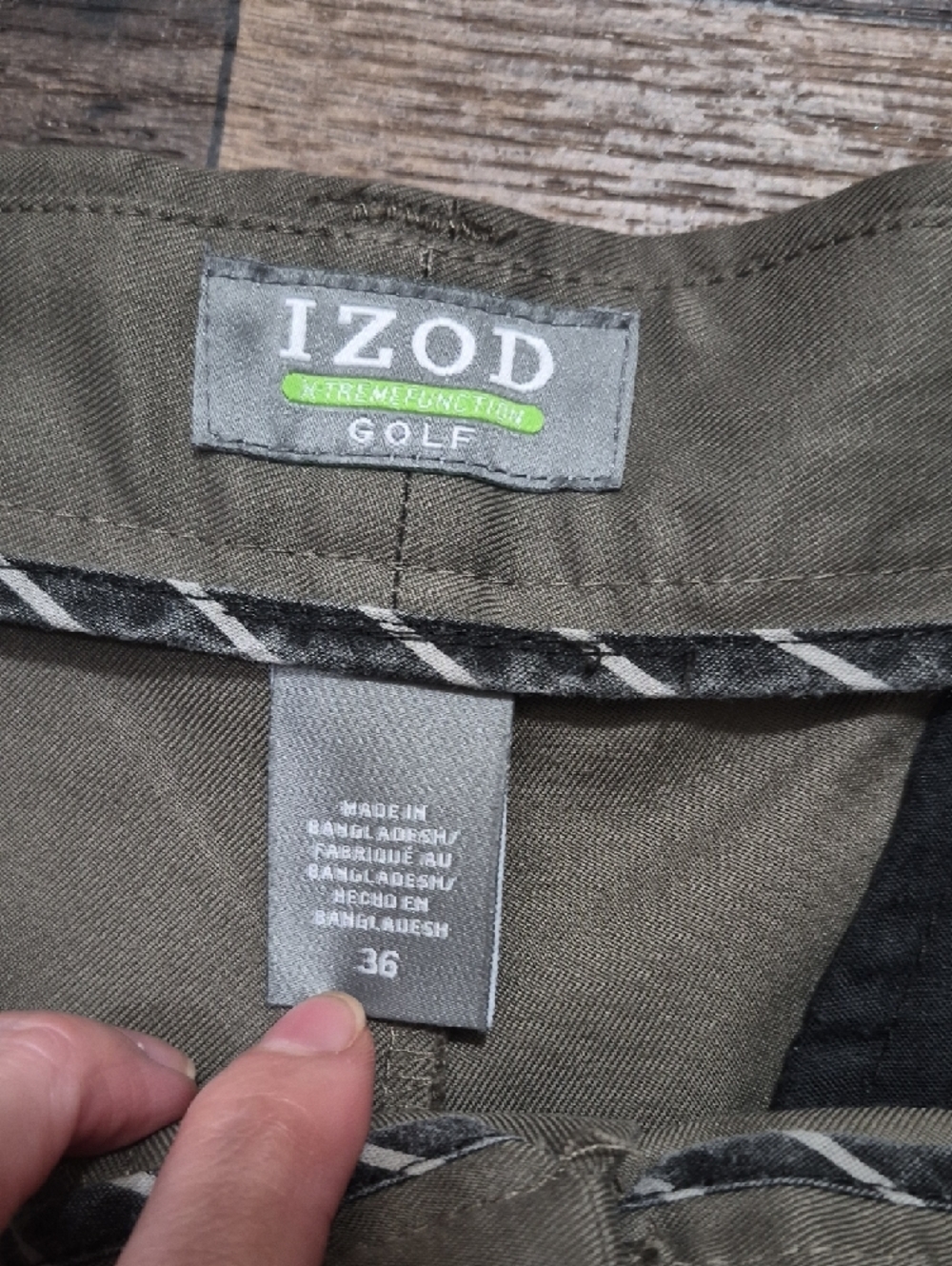 Izod Olive Flat-Front Men's Golf  Shorts - Picture 2 of 3